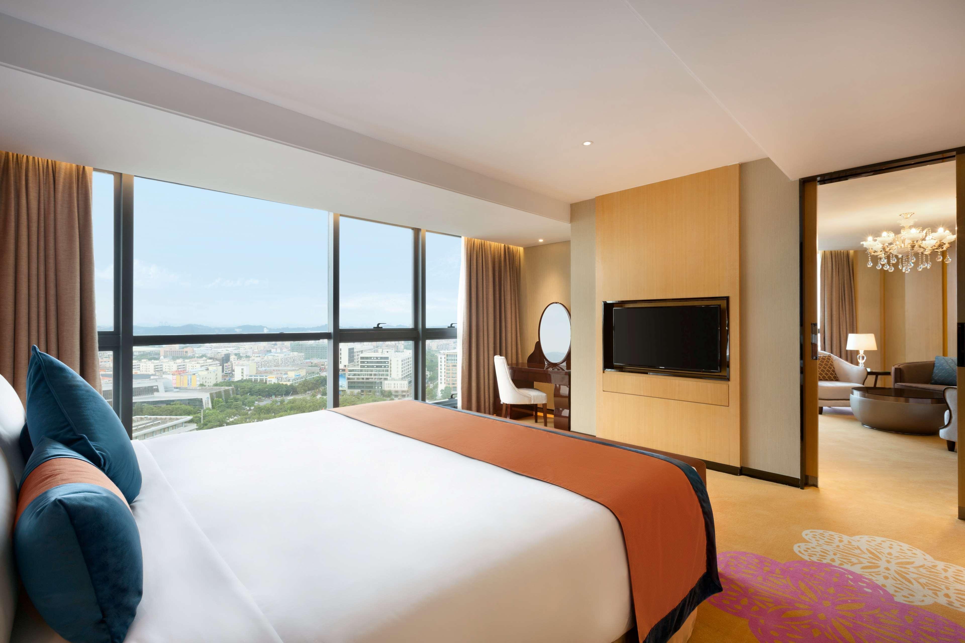 Ramada Foshan Nanhai Bagian luar foto